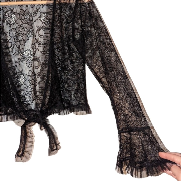 Betsey Johnson Black Lace Bell Sleeve Tulle Front Tie Waist Crop Blouse - Picture 8 of 16